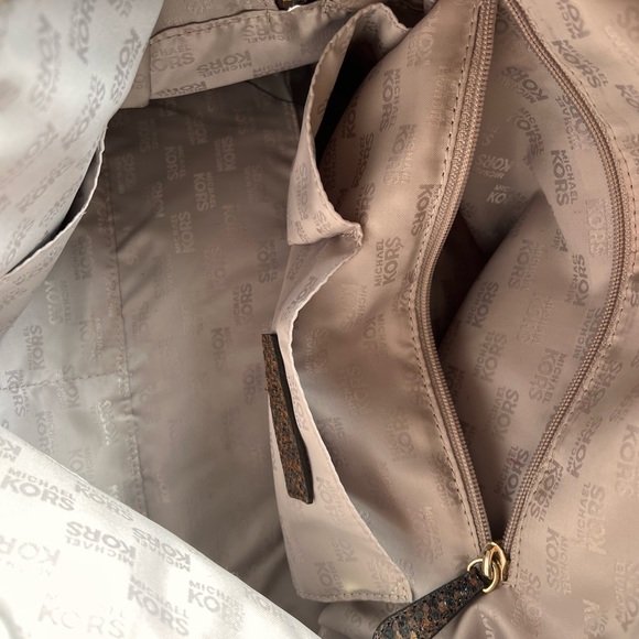 Michael Kors Ourse - Picture 6 of 6